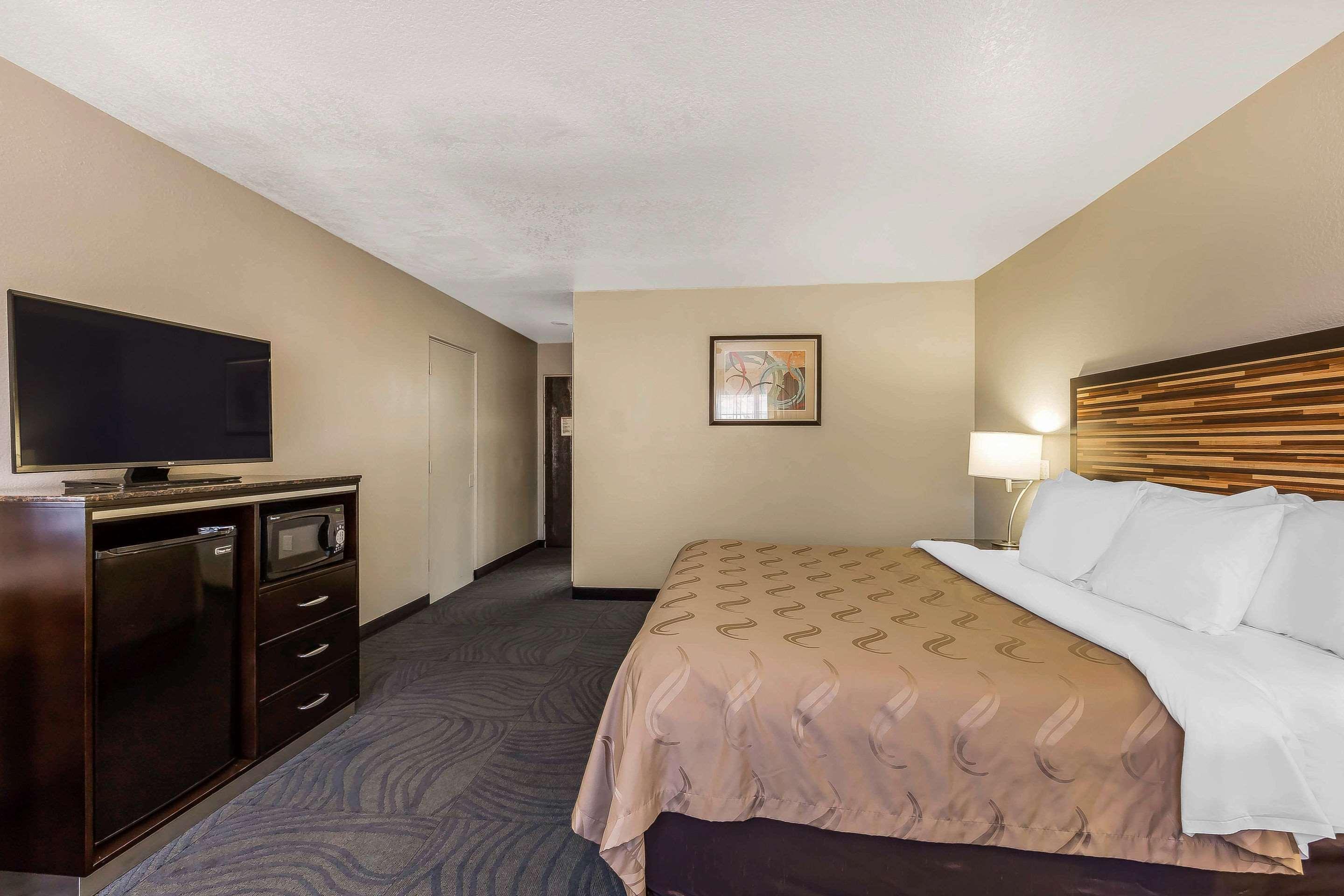Quality Inn Fallbrook I-15 Ngoại thất bức ảnh