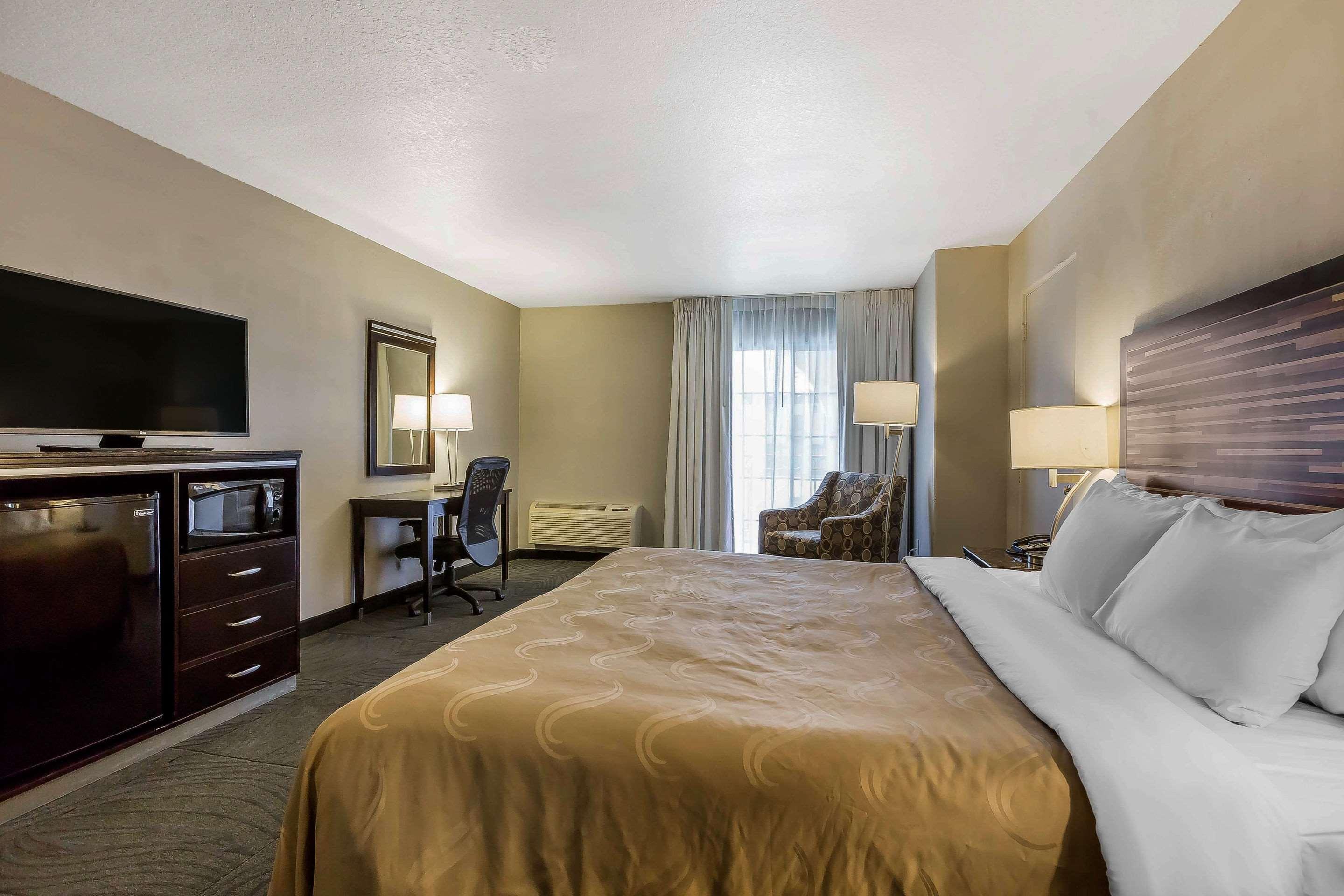 Quality Inn Fallbrook I-15 Ngoại thất bức ảnh